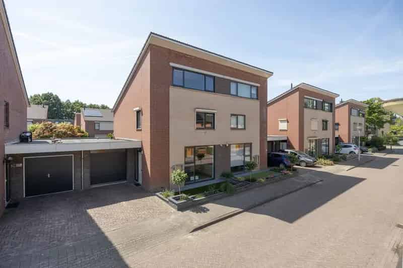 Huis te koop: Litas 12 4871 BM Etten-Leur | Funda