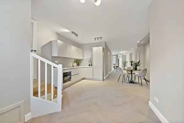 3-kamer appartement Kralingen begane grond nieuw ingericht