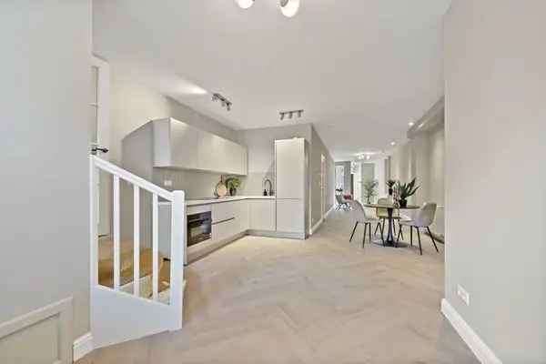 3-kamer appartement Kralingen begane grond nieuw ingericht