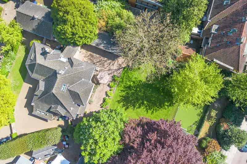 Huis te koop Laren NH: Gemeentelijk monument met atelier