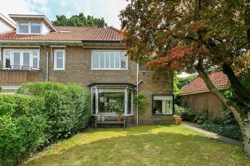 Hoekwoning Arnhem Noord 4 slaapkamers 148m² tuin berging