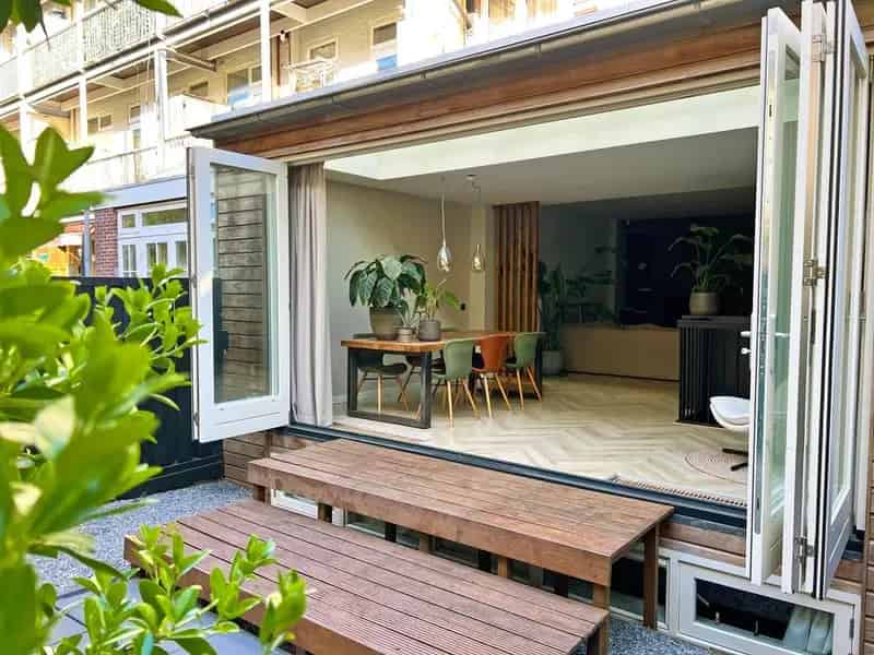 Modern Familiehuis te huur in De Baarsjes