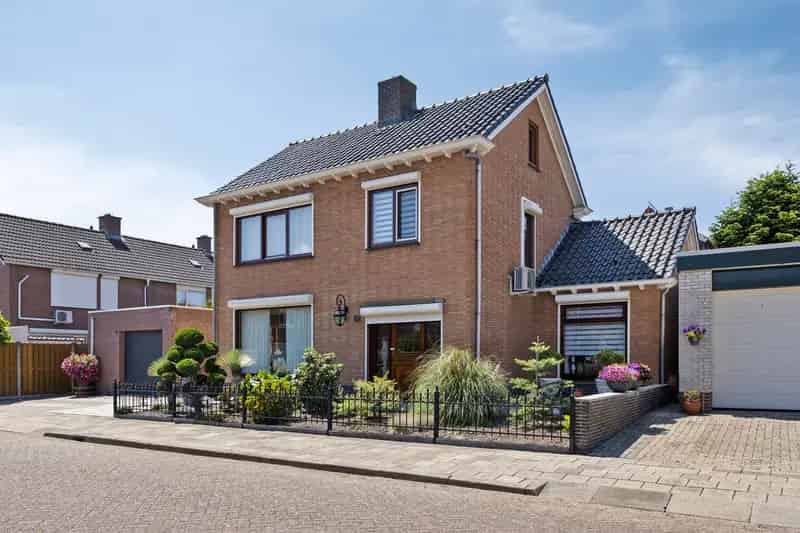 Vrijstaande woning te koop St Willebrord 3 slaapkamers
