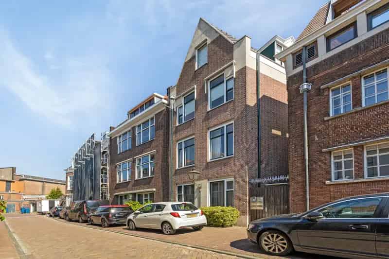 Ruim 4 Kamer Appartement Leiden Centrum