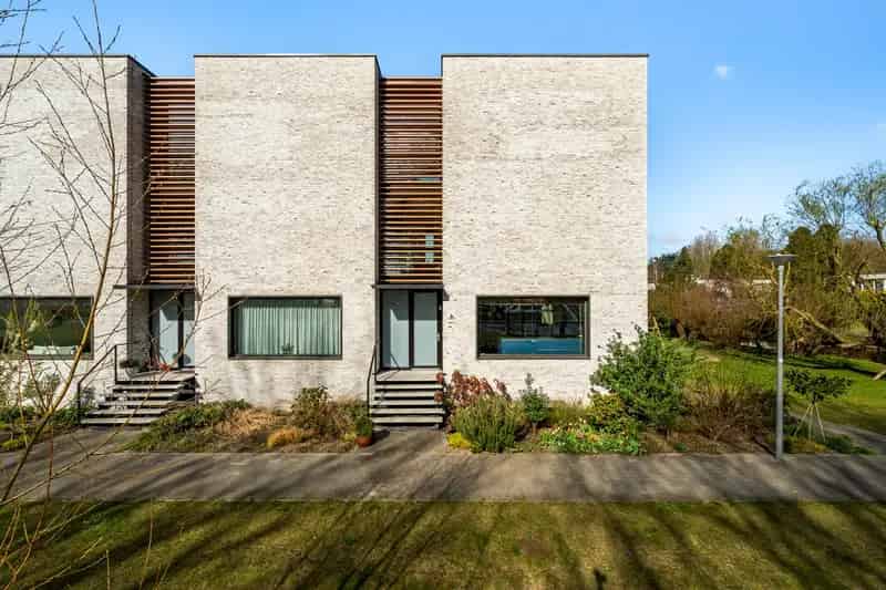 Huis te koop Rotterdam Kralingen: Moderne Hoekwoning met Tuin