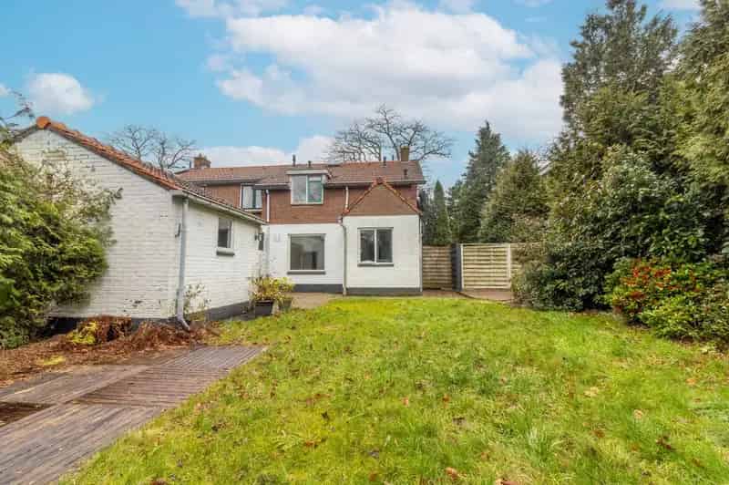 Huis te koop Veldweg 25 Eemnes 4 slaapkamers ruime tuin