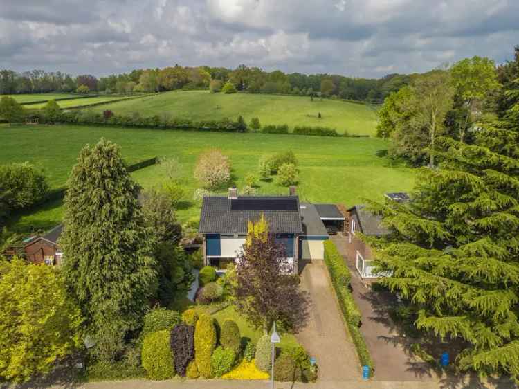 Vrijstaande woning Posbank weids uitzicht 3 slaapkamers 2190m2