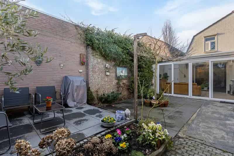 Huis te koop Oss: Karakteristieke woning met moderne update