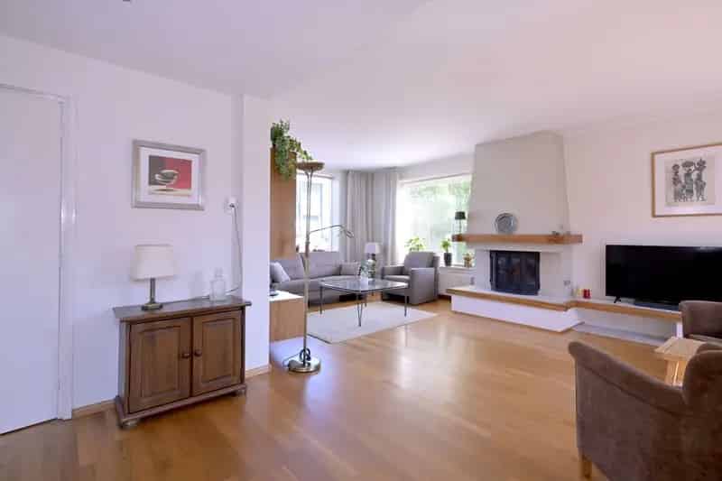 Vrijstaande woning te Brummen 4 slaapkamers grote garage nabij station