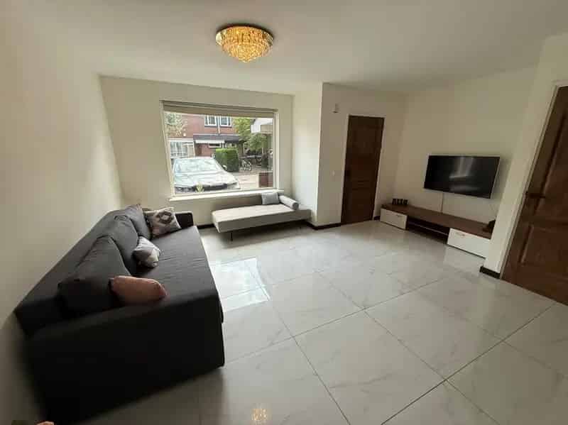 Diemen - Ruime 4 Slaapkamers Familiewoning Nabij Amsterdam