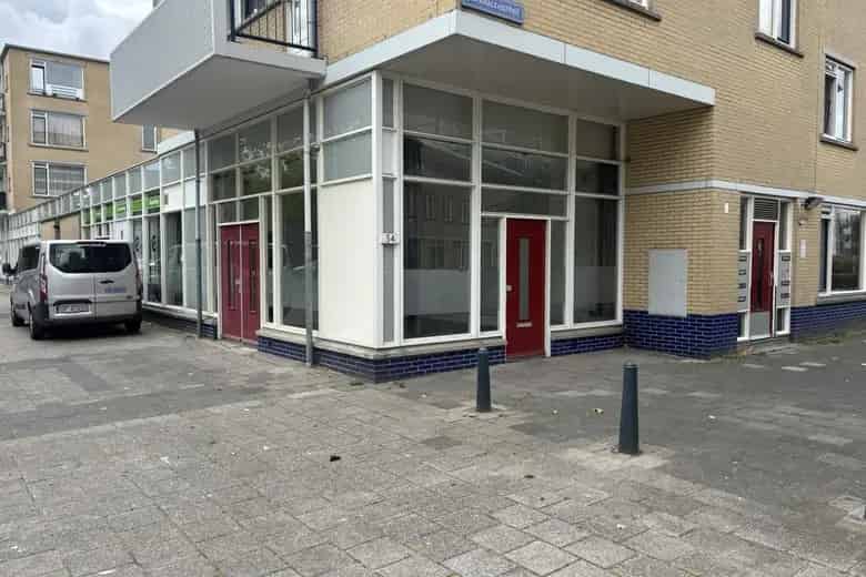 42m2 Winkelruimte te Huur Rotterdam Zuid