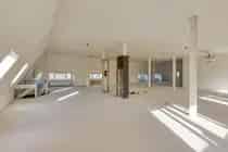 400 m2 Kantoorruimte te Huur Huizen