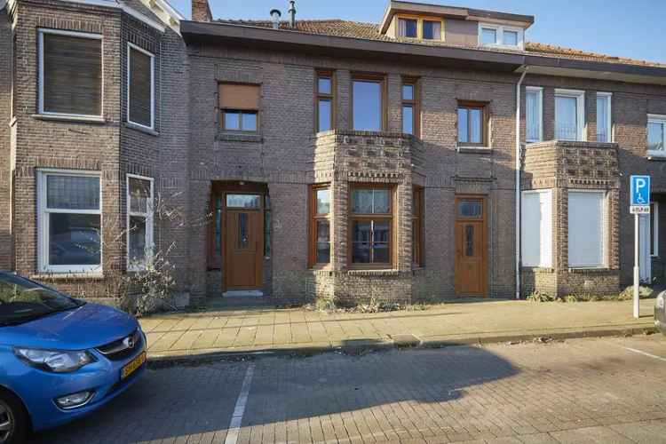 Tussenwoning Terneuzen jaren 30 stijl te moderniseren