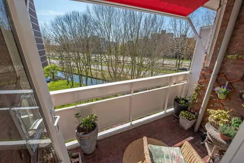 Appartement te koop Rijswijk 4 kamers balkon lift parkeerplaats