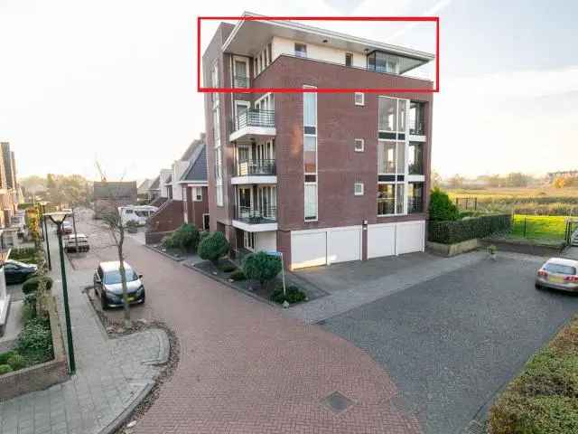 Penthouse Raamsdonksveer Uitzicht Donge Moderne Appartement