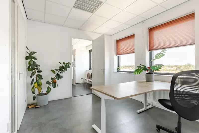 Kantoorruimte Haarlem 175m2 te huur Tingietersweg