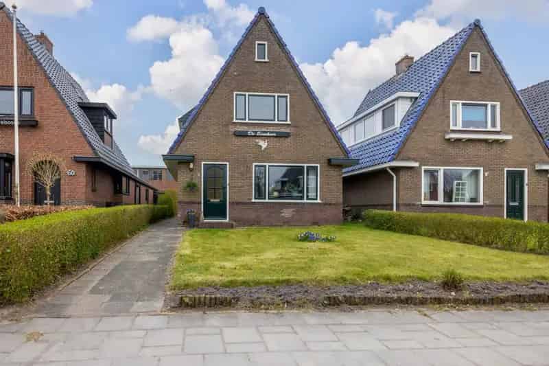 Jaren 30 woning Surhuisterveen uitbouw garage tuin