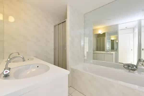 Ruime woning met balkon - ideaal voor starters