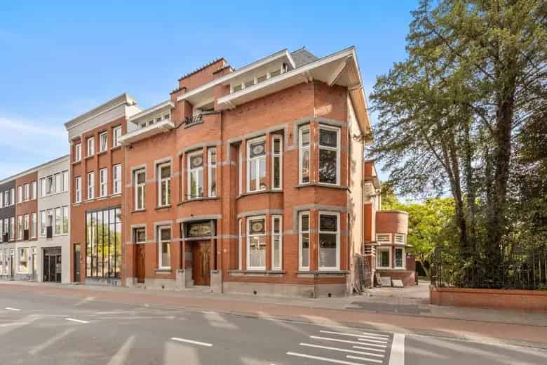 8 - 320 m2 Kantoorruimte te Huur Roosendaal