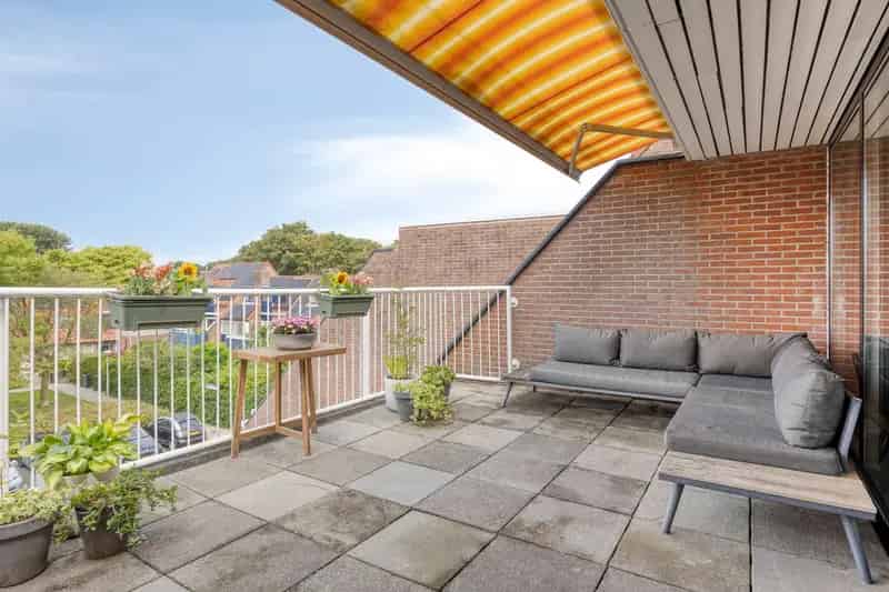 Moderne Maisonnette te Koop Zoetermeer  Groot Dakterras 3 Slaapkamers