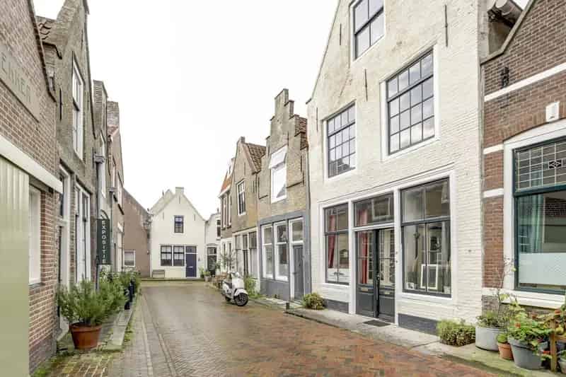 Rijksmonumentaal Herenhuis Zierikzee 3 slaapkamers 2 badkamers