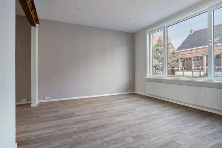 Huis Te Koop , 84, Hulsterloostraat, Nieuw Namen, Zeeland