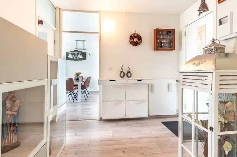 Modern 3-kamerappartement Almere: Balkon, Uitzicht, Parkeerplaats