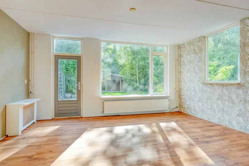 Ruime Hoekwoning 3 Slaapkamers Tolbert Starterslening Mogelijk