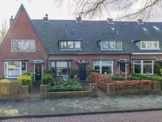 Tussenwoning Bennebroek Beukenlaan Uitzicht Beukenvaart