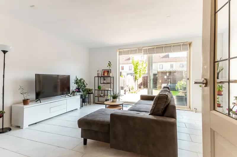 Huis te koop Almere Danswijk  2 slaapkamers moderne keuken tuin energielabel A