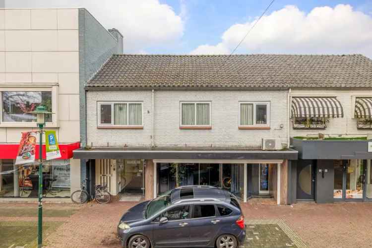 Winkelpand met Appartement te Koop Deurne Centrum