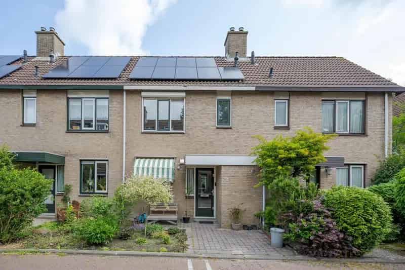 4 Slaapkamers Eengezinswoning Voorschoten Diepe Tuin 9 Zonnepanelen