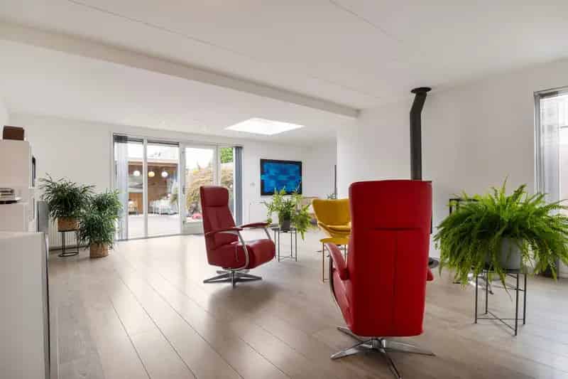 Huis te koop Ede Palmedreef 27: Ruime gezinswoning met moderne keuken en tuin