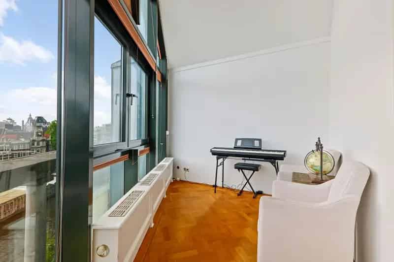 Luxe Singel Appartement 148m2 2 Parkeren 3 slaapkamers Amsterdam