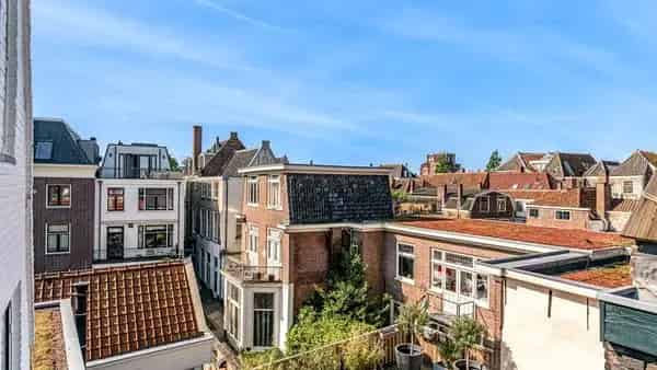 Leiden Centrum - Karakteristieke woning 3 slaapkamers en dakterras