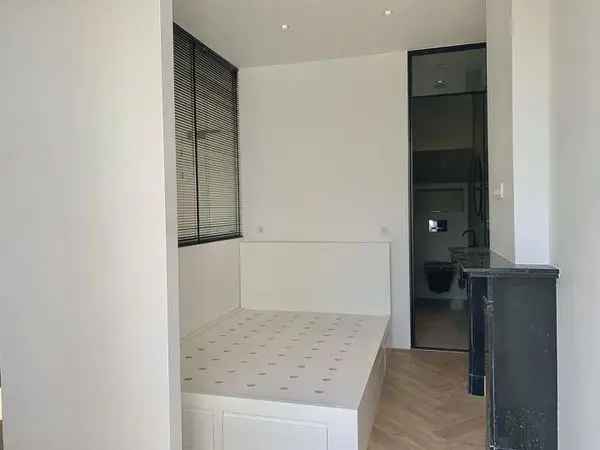 Appartement Te Huur in Delft, Zuid-Holland