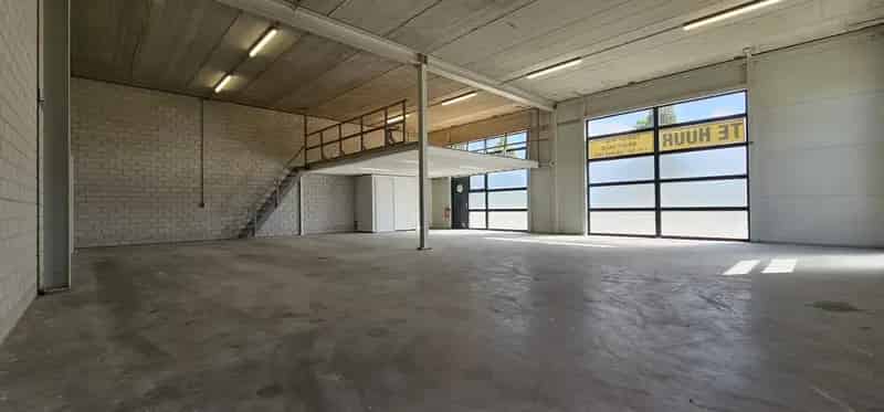 Bedrijfshal Dronten 220m² te Huur Business Zone Delta