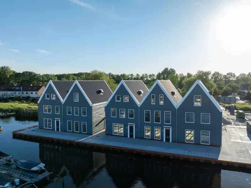 Luxe gezinswoning Westknollendam 184m2 jachthaven 4 slaapkamers