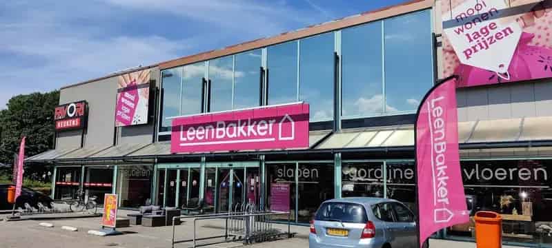 Winkelruimte te Huur Oosterhout 3710m² Woonboulevard