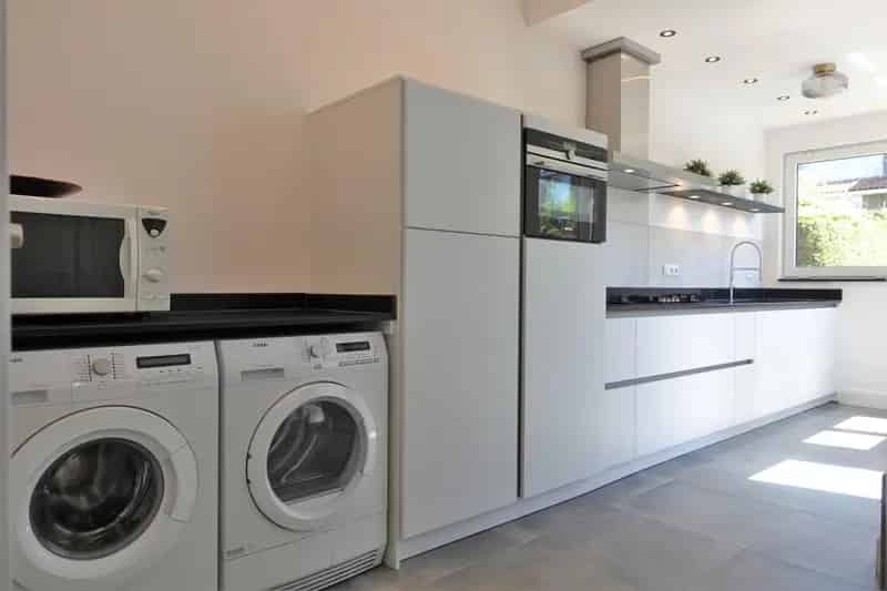 Gerenoveerde Eengezinswoning Hoograven 4 Slaapkamers