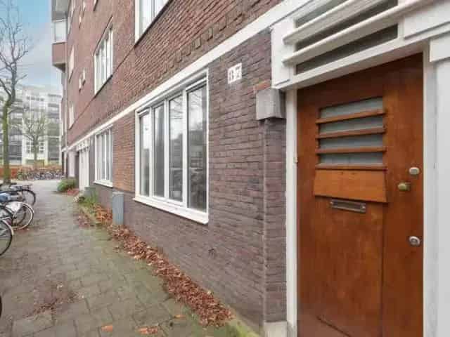 Benedenwoning Rivierenbuurt 66m2 Tuin 100m2