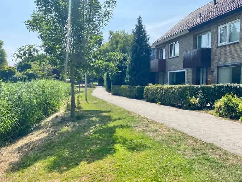 Huis te koop Nootdorp 6 slaapkamers 2 badkamers