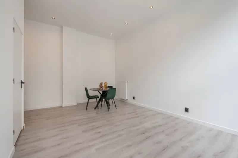 Appartement Delft Centrum  42m2  Instapklaar Privétuin