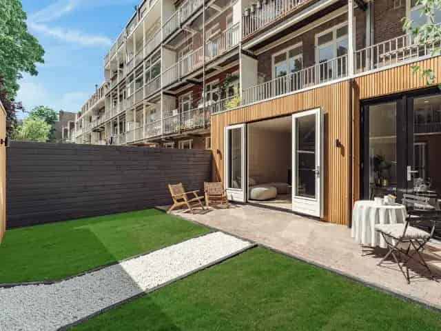 Gerenoveerde benedenwoning Amsterdam Zuid 103m² tuin