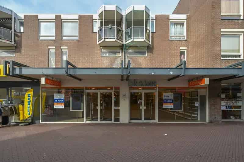 Winkelruimte te huur Loosduinen 438m²