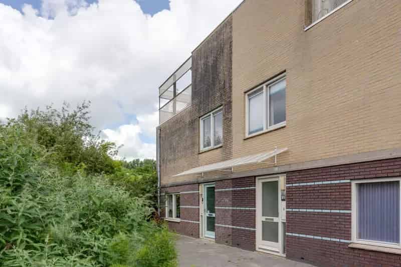 Huis te koop Amsterdam Walvisbuurt 4 slaapkamers tuin dakterras