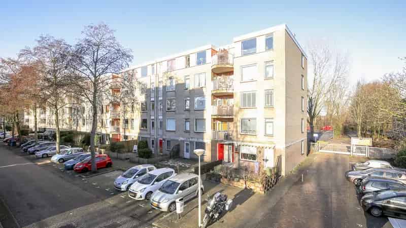 Woningruil Buitenhof Delft Nabij Winkels Openbaar Vervoer