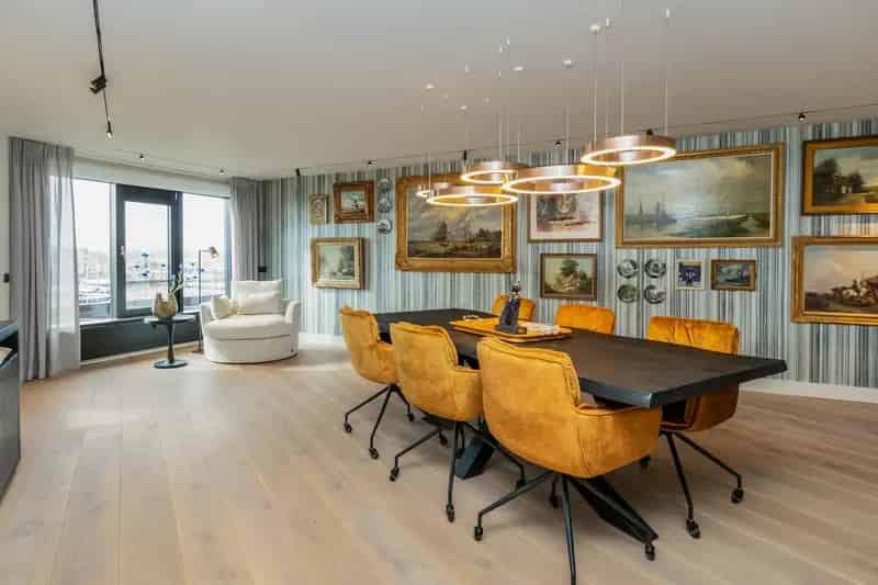 Luxe Appartement Huizen 171m2 2 Badkamers