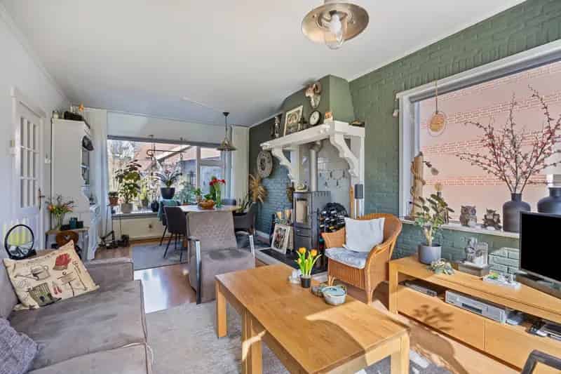 Eengezinswoning Enter 3 slaapkamers Garage Nieuwe badkamer