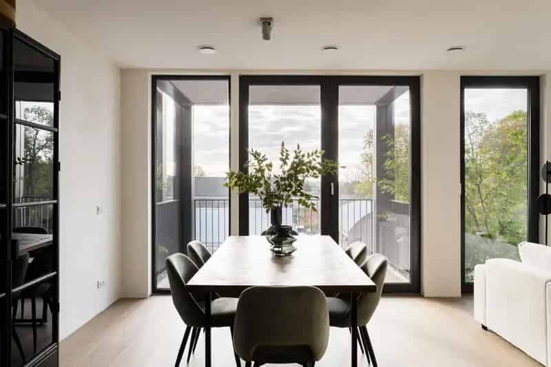 Appartement te Muiden Ruim Balkon Parkeerplaats Direct Opleverbaar